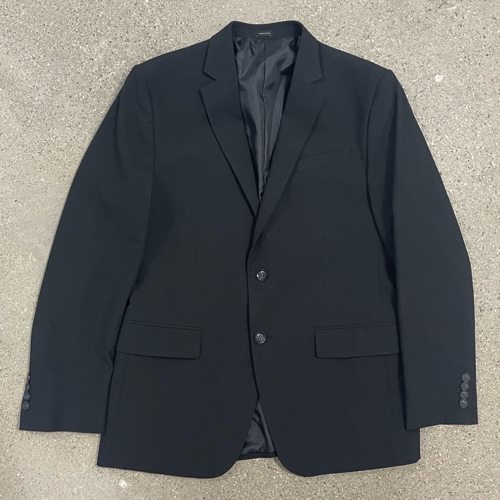 J. Ferrar classic black Professional Business or Evening Suit slim blazer 42R